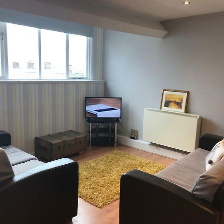 Apartment 5, Cornerhouse Apartments Лландидно Экстерьер фото